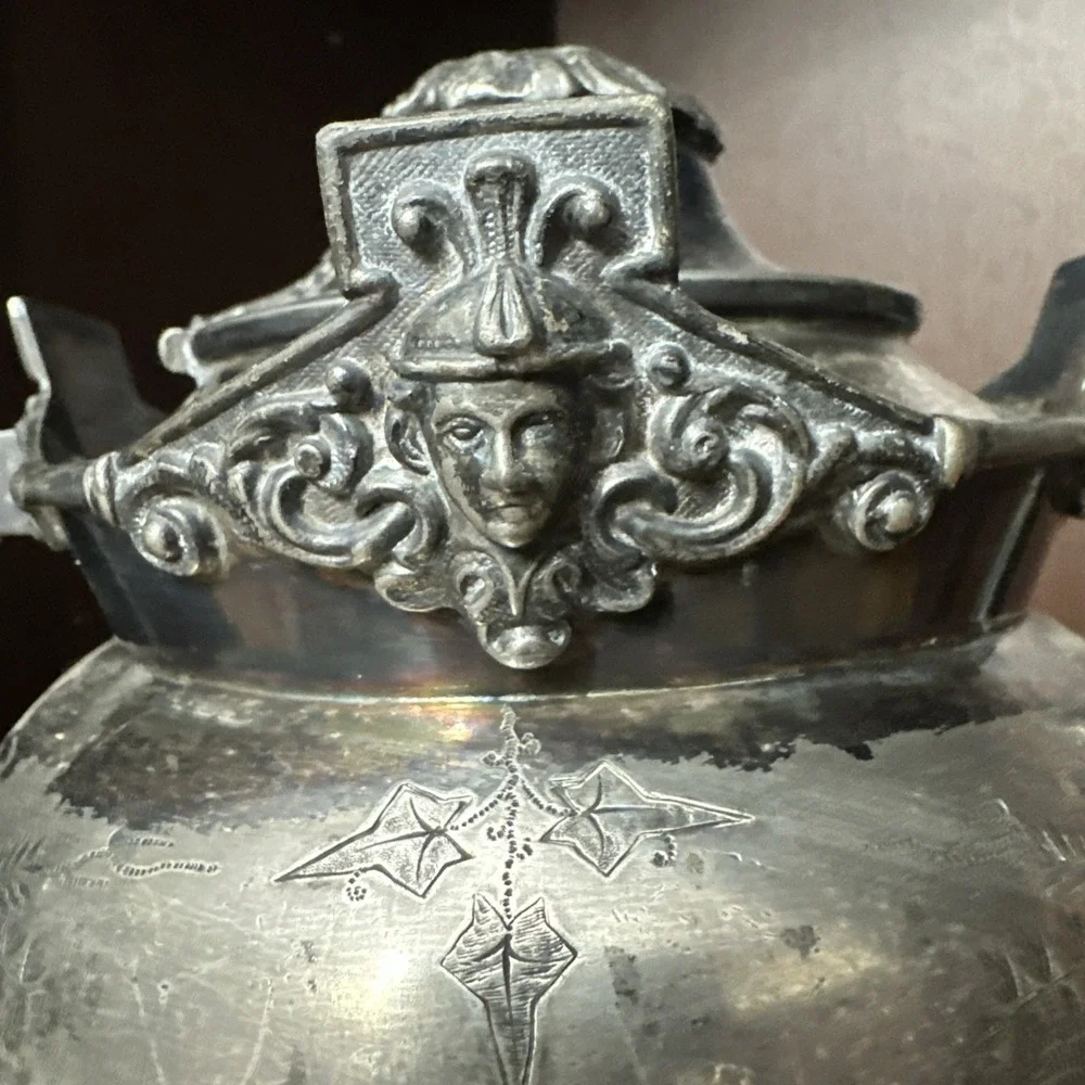 Antique Meridian B. Co. 1879 Tea/Coffee Silverplate Samovar